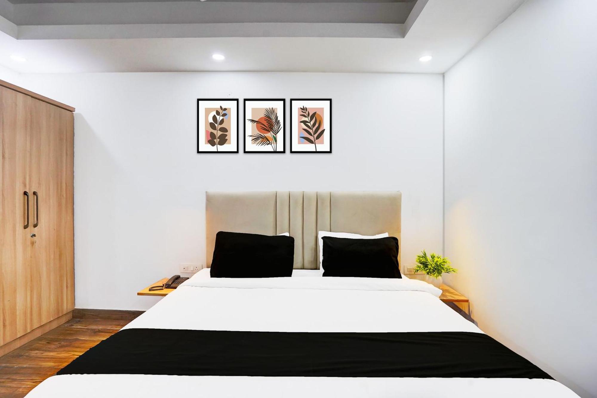 Super Townhouse Sector 104 Noida Hotel Luaran gambar